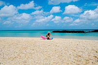 18mm 75゜33' (Equivalent to 28mm) Exposure : F/9 Auto ISO200 WB: Auto